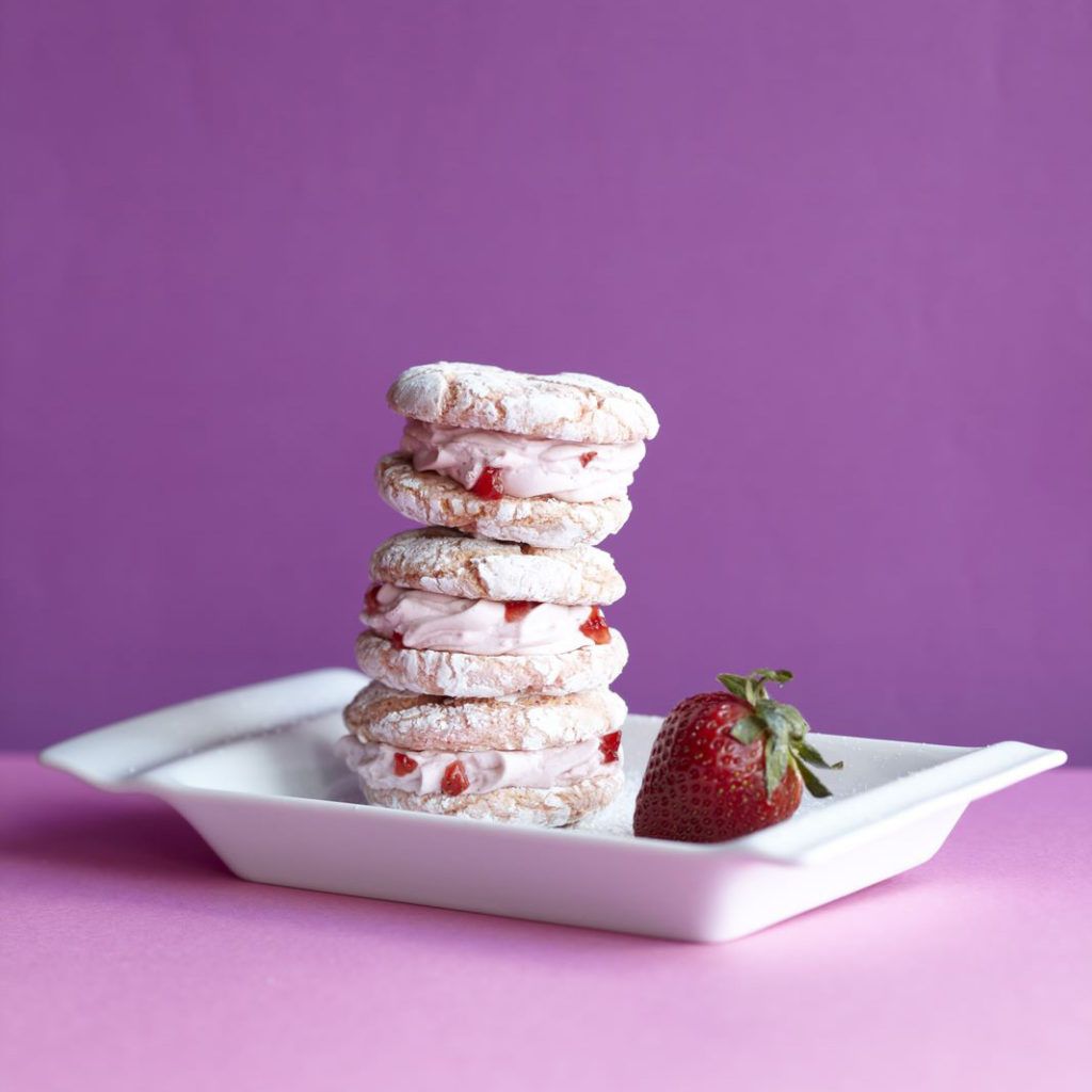 Triple Strawberry Whoopie Pies – Truwhip